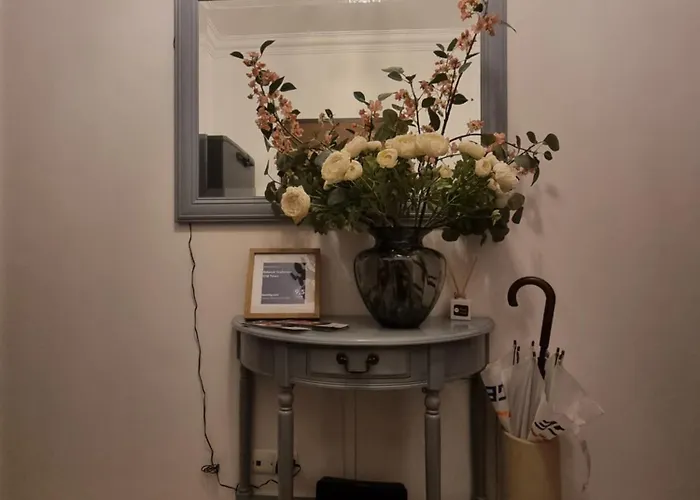 Welcome Old Town & Marina *